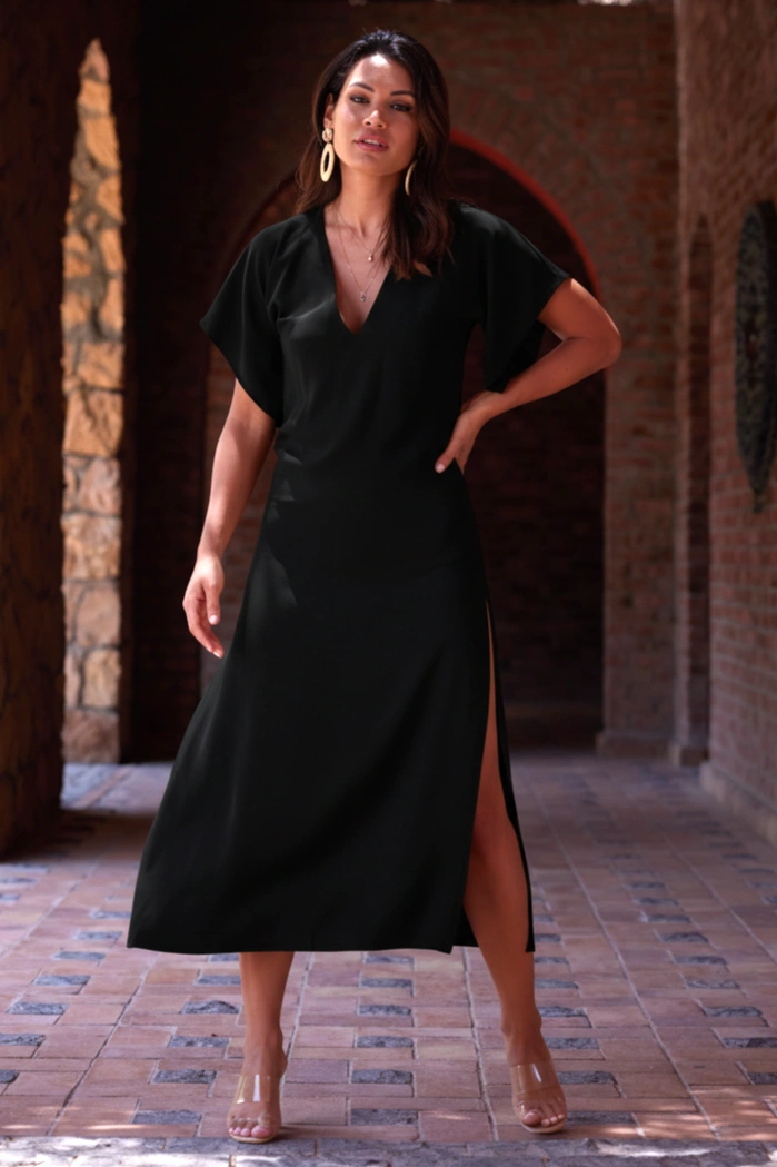 Mia Kaftan – Black